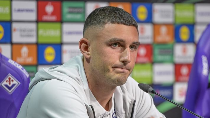 GERMOGLI PH: 1 OTTOBRE 2025 BAGNO A RIPOLI CONFERENZA STAMPA DELLA FIORENTINA IN VISTA DELL'ESORDIO STAGIONALE IN CONFERENCE LEAGUE CONTRO IL SIGMA OLOMOUC NELLA FOTO ROBERTO PICCOLI Gazzetta su Piccoli: “Pagato 25mln più bonus. E per Pradè non sono neppure tanti” - immagine 1