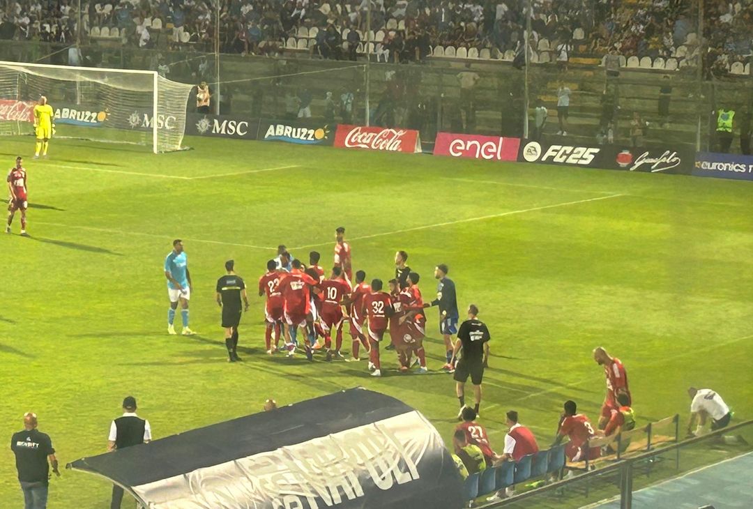 GALLERY Napoli-Brest, clamorosa rissa fra Natan e Del Castillo nel finale - immagine 6