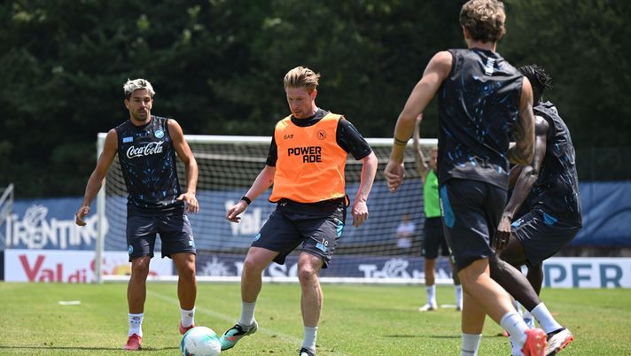 Terzo giorno di ritiro a Dimaro: il lavoro svolto dagli azzurri agli ordini di Conte - immagine 1