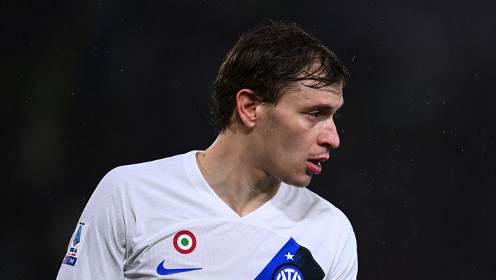 BOLOGNA, ITALY - MARCH 09: Nicolo Barella of FC Internazionale in action during the Serie A TIM match between Bologna FC and FC Internazionale - Serie A TIM at Stadio Renato Dall'Ara on March 09, 2024 in Bologna, Italy. (Photo by Mattia Ozbot - Inter/Inter via Getty Images) (Photo by Mattia Ozbot - Inter/Inter via Getty Images) Barella, uno dei primi allenatori: “Un gesto ci fece capire che fosse diverso dagli altri” - immagine 1