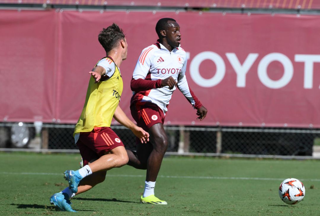 Roma, scarico per i titolari col Venezia. Dybala a parte – FOTO GALLERY - immagine 15