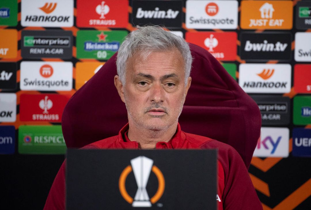 La conferenza stampa di Mourinho e Svilar pre Slavia Praga – FOTO GALLERY- immagine 1