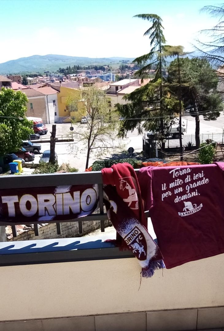 Fotogallery 3 – Il 4 maggio a casa, le foto dei tifosi granata - immagine 45