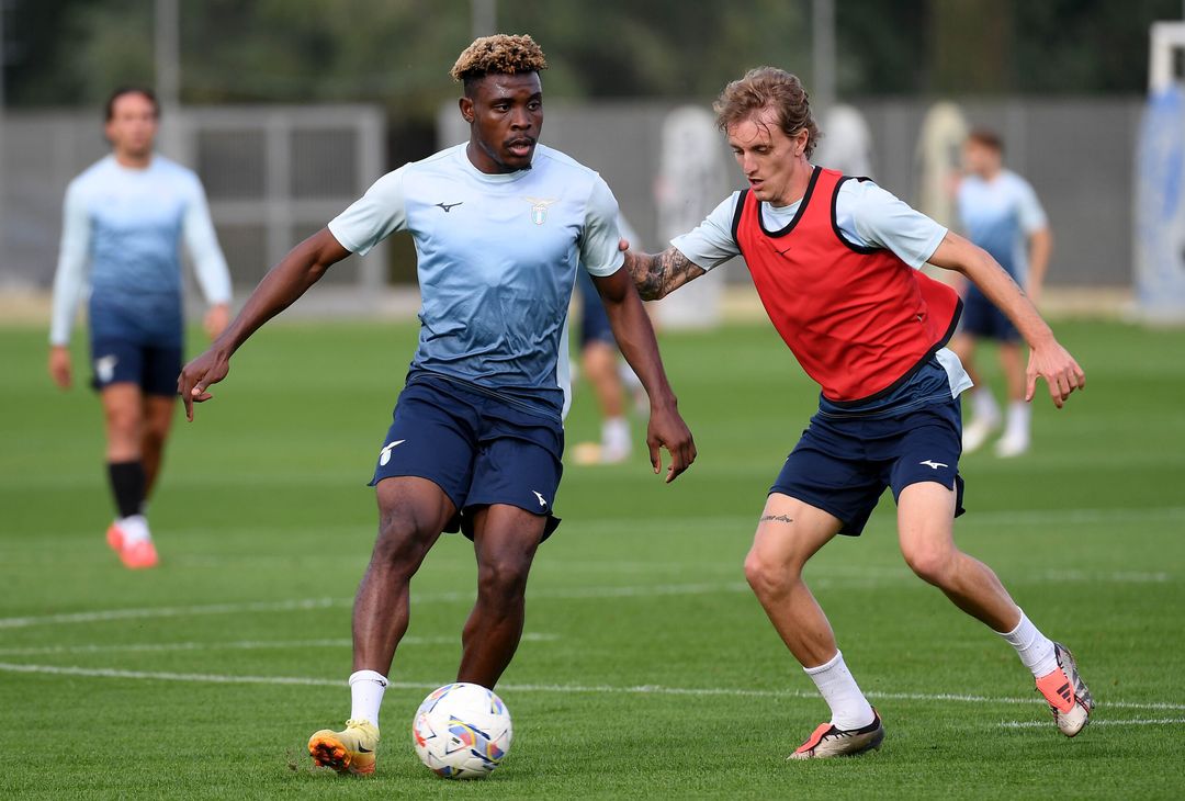 Dele-Bashiru e Rovella