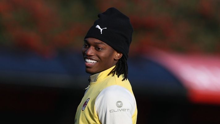 Milan-Verona chiuderà il 2025: ci saranno Gabbia e Leao? La situazione attuale