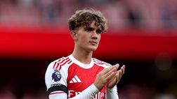 Arsenal, Dowman nella storia: a 15 anni è titolare con i Gunners