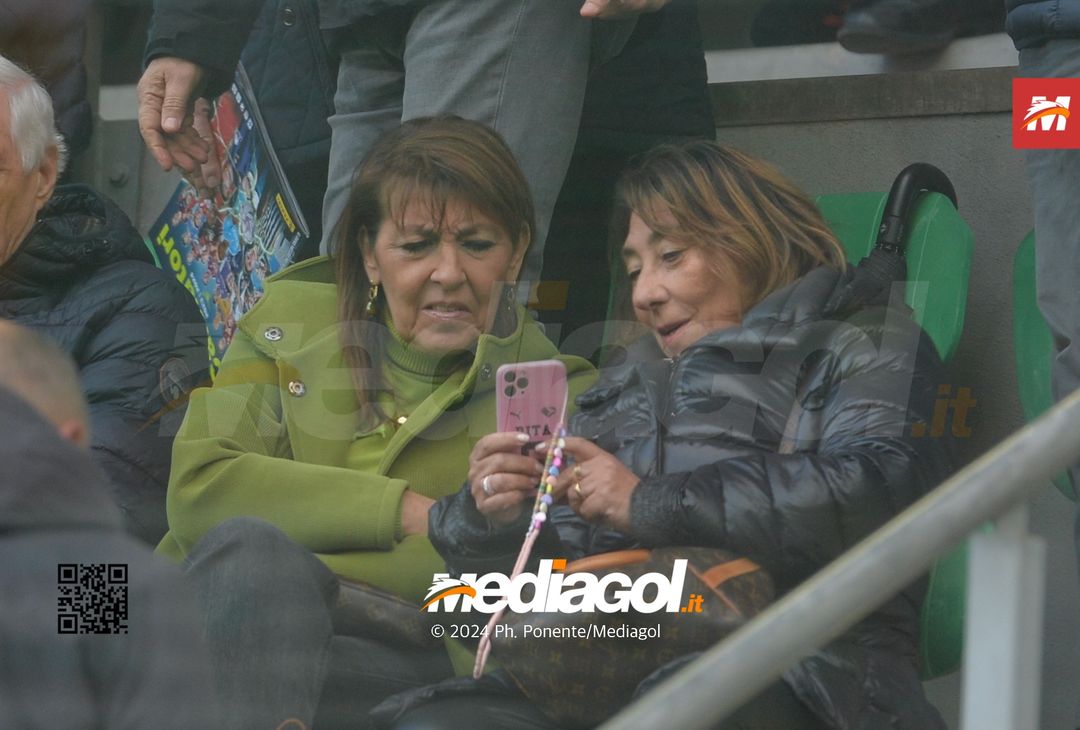 FOTOTIFO Palermo-Modena 4-2, gli scatti ai tifosi al “Renzo Barbera” (GALLERY) - immagine 59