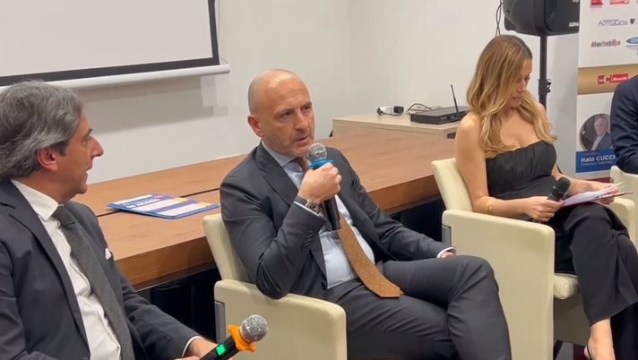 Ausilio: “L’Inter parte sempre per vincere. Noi non ci nascondiamo: gli altri…” Ausilio: “L’Inter parte sempre per vincere. Noi non ci nascondiamo: gli altri…” - immagine 1