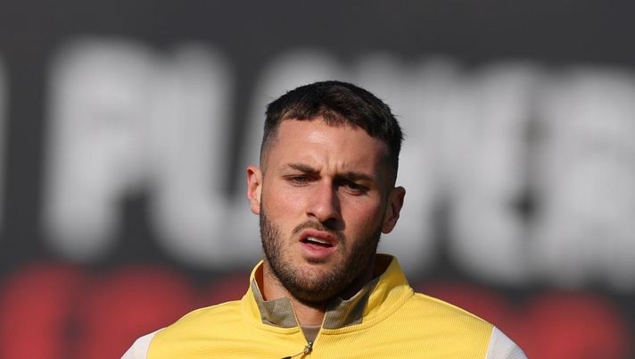 Infortuni Milan: Gimenez, ecco i possibili tempi di recupero. Pulisic recuperato. Mentre Rabiot ...