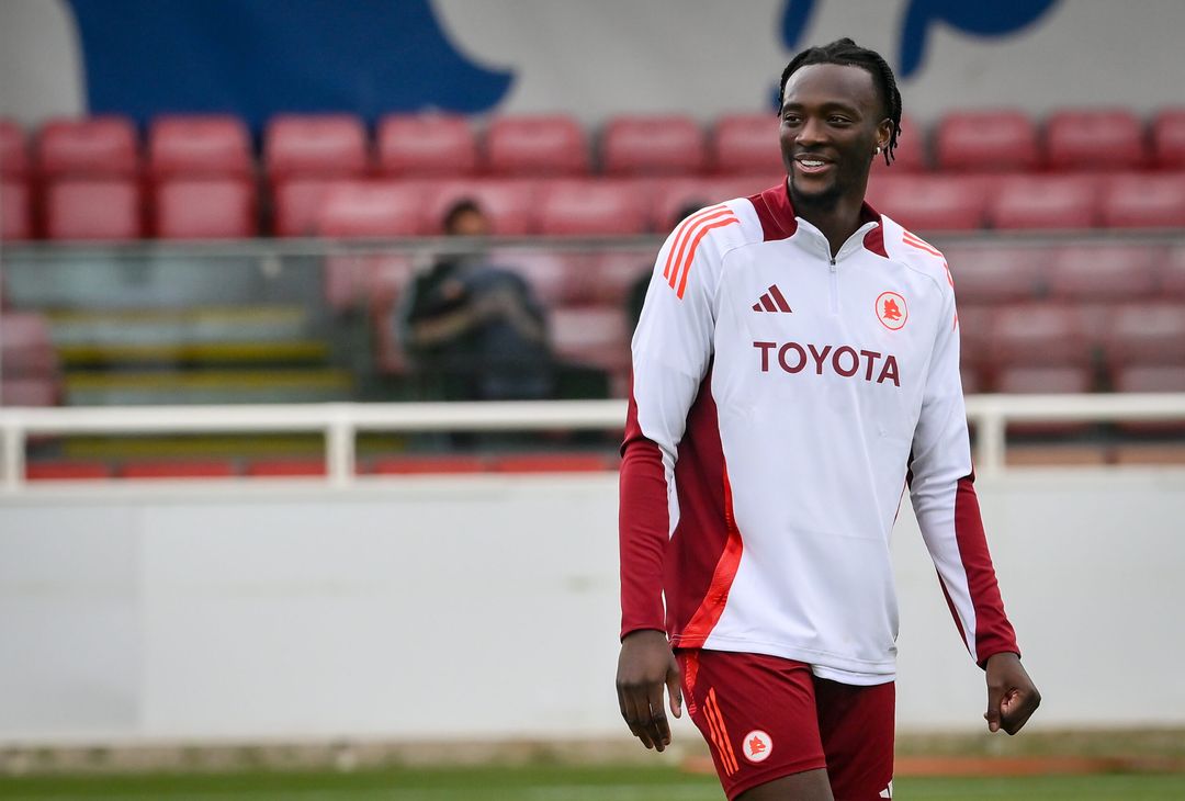 Roma, secondo giorno di allenamento in Inghilterra – FOTO GALLERY - immagine 19