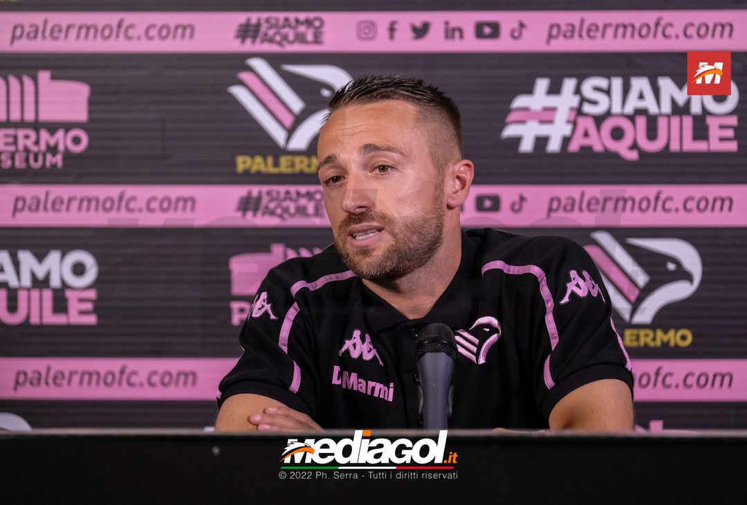 FOTO RITIRO PALERMO, Roberto Floriano in conferenza stampa (Gallery) - immagine 18