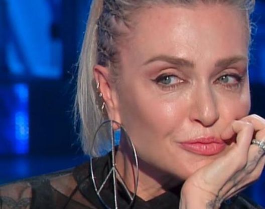 Paola Barale: “Per fare la sosia di Madonna guadagnavo 1 milione di lire a serata”- immagine 2