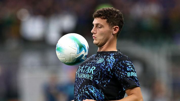 L’Equipe – OM, Benatia da stamane lavora su Pavard. Ecco l’offerta per l’Inter - immagine 1