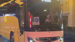 Benfica-Napoli, cresce l’attesa! L’arrivo del pullman degli azzurri al Da Luz