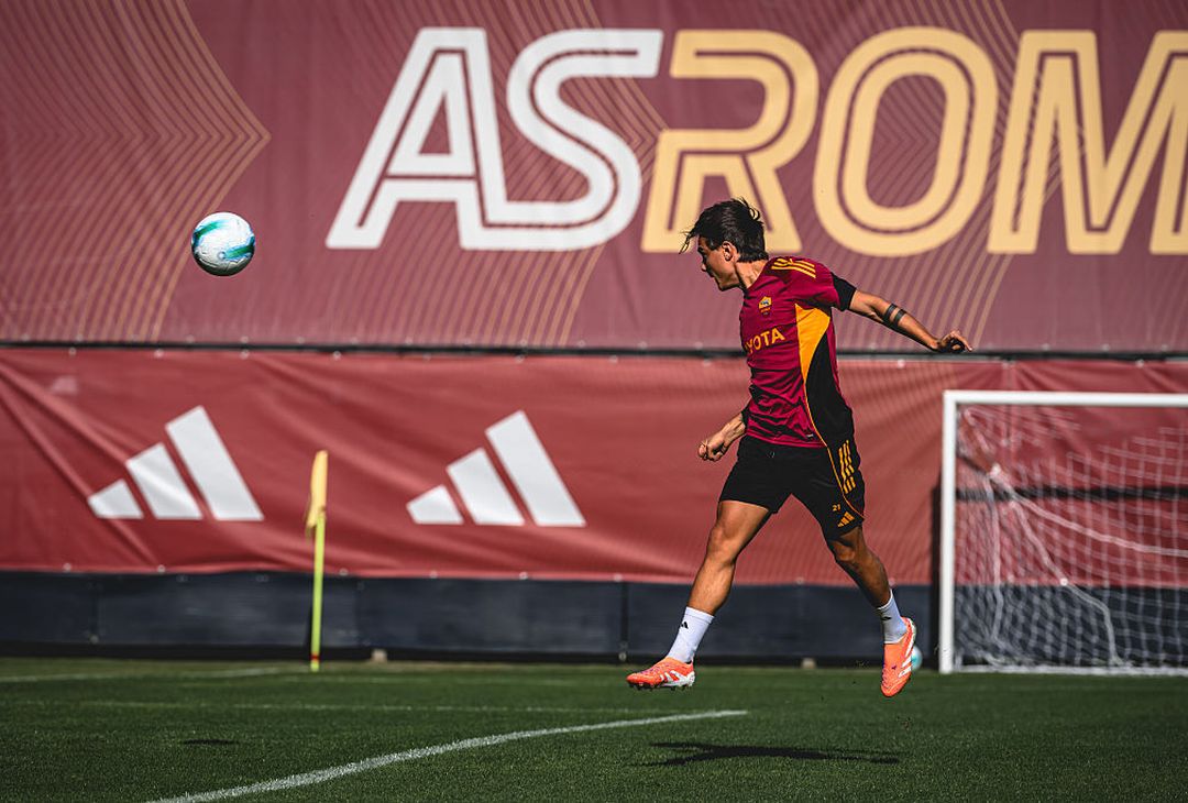 Trigoria, l’allenamento mattutino dei giallorossi – FOTO GALLERY - immagine 42