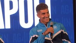 Video – Di Lorenzo, sfottò all’Inter: canta “Pedro” a Dimaro