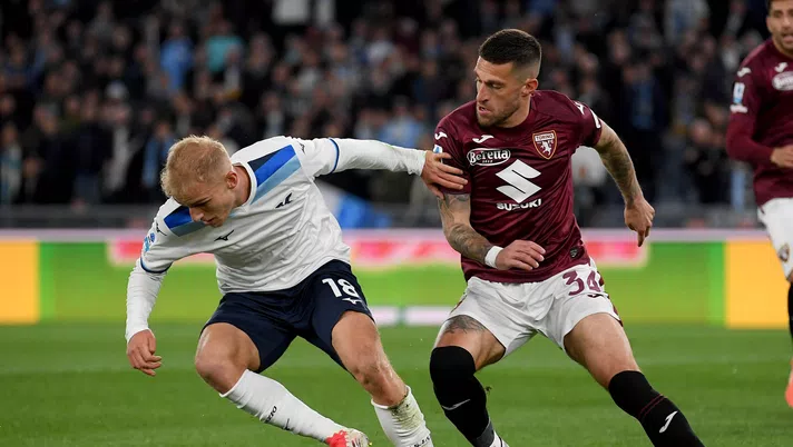 Lazio-Torino 1-1, la moviola: proteste di casa per un rigore. Bene Massa - immagine 1