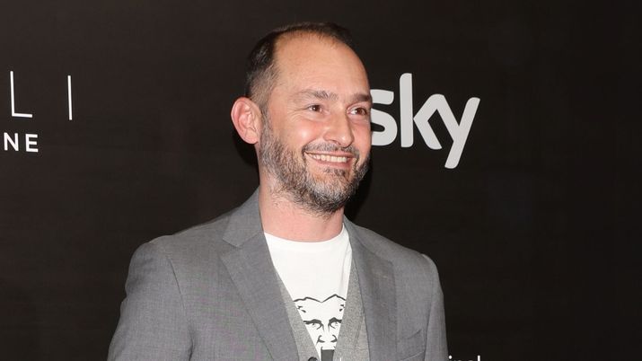Gianluca Di Marzio, giornalista sportivo di 'Sky Sport', sul futuro di Giorgio Furlani, Igli Tare e Massimiliano Allegri al Milan nella stagione 2026-2027 | AC Milan News (Credits foto: Getty Images) Gianluca Di Marzio, giornalista sportivo di 'Sky Sport', sul futuro di Giorgio Furlani, Igli Tare e Massimiliano Allegri al Milan nella stagione 2026-2027