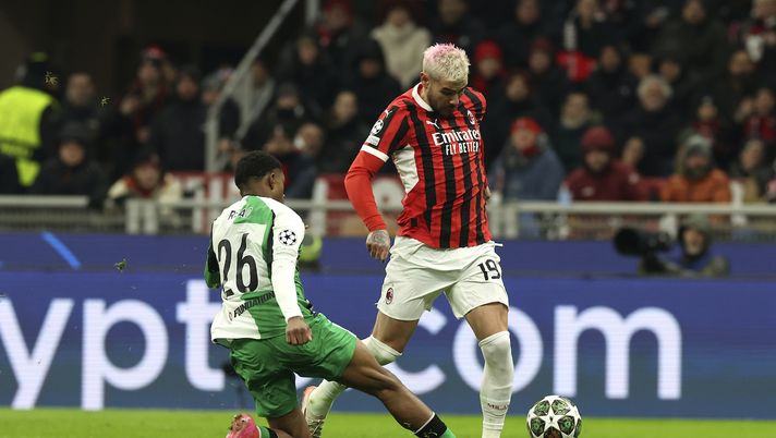Theo Hernández (difensore AC Milan), qui durante Milan-Feyenoord 1-1 (Champions League 2024-2025) | News (Getty Images) Theo Hernández AC Milan Milan-Feyenoord 1-1 Champions League 2024-2025