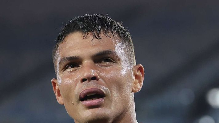 E se Thiago Silva tornasse al Milan a gennaio? | Calciomercato AC Milan News (Getty Images) Thiago Silva è ufficialmente libero. Il sogno è il Milan: le ultime di calciomercato