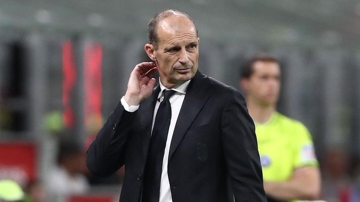 Massimiliano Allegri, ex allenatore AC Milan, risolverà il contratto con i rossoneri prima di firmare con il Napoli