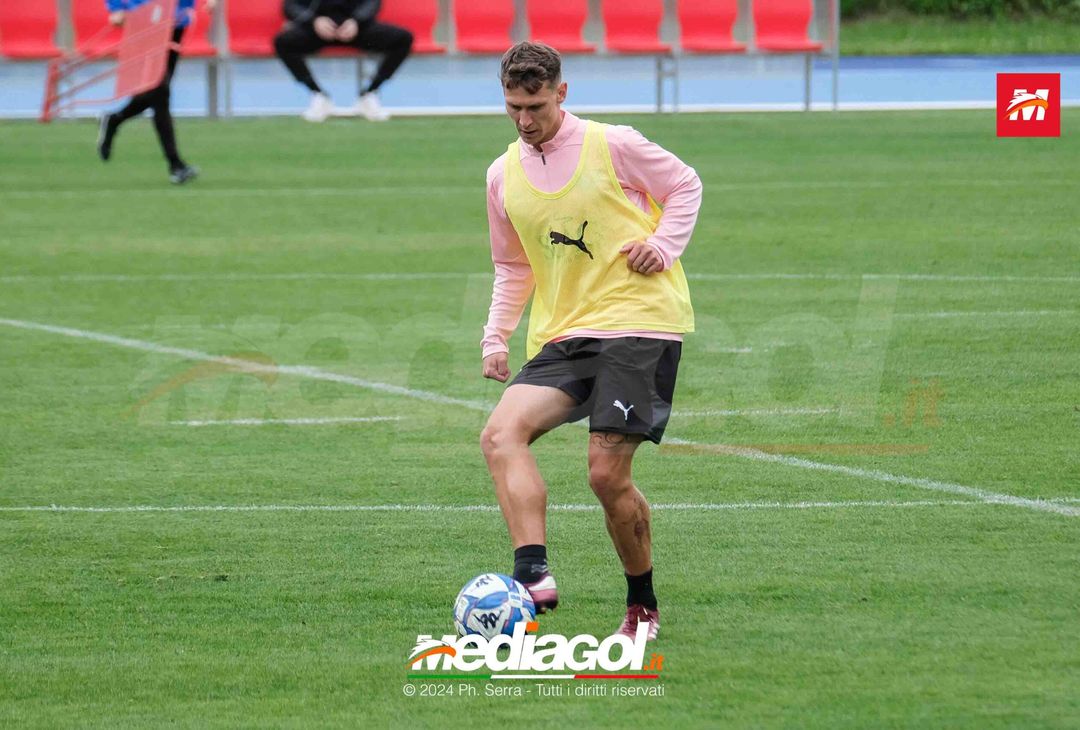 FOTO Ritiro Palermo, gli scatti della seduta mattutina dei rosanero (Gallery) - immagine 19