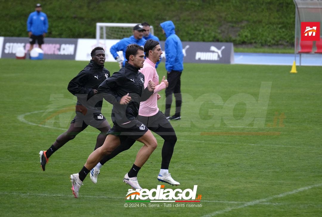 FOTO Ritiro Palermo, le immagini della seduta mattutina a Livigno (Gallery) - immagine 33