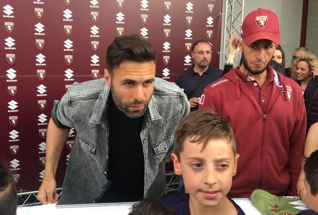 Fotogallery – Toro, entusiasmo al Fila per Mazzarri, Sirigu e Nkoulou - immagine 7