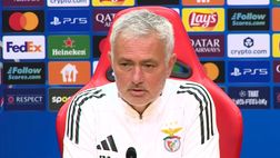 Benfica, Mourinho: “Abbiamo assenze più importanti del Napoli, lotteremo fino alla fine”