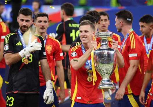 Dani Olmo: “Diverse opzioni per il futuro, voglio una squadra in cui poter vincere”- immagine 3