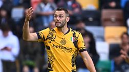 Inter, c’è De Vrij con la Stella Rossa. Ballottaggio Zielinski-Mkhitaryan, Taremi titolare