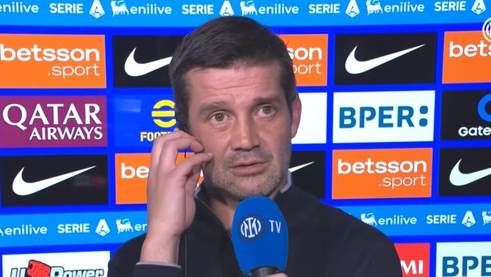 Repubblica: “Chivu è davvero l’allenatore dell’Inter! E durante la partita fa fatica a…” Repubblica: “Chivu è davvero l’allenatore dell’Inter! E durante la partita fa fatica a…” - immagine 1