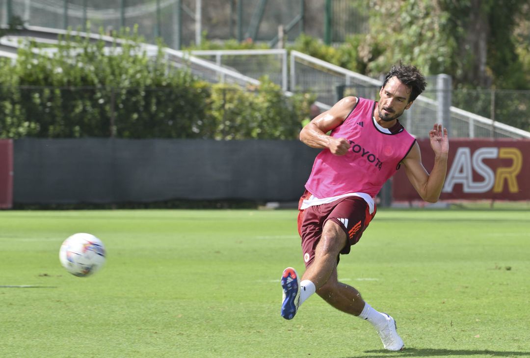 Roma, allenamento a Trigoria senza i nazionali – FOTO GALLERY - immagine 17