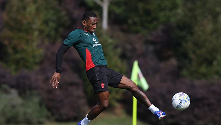 il-milan-da-fiducia-a-estupinan-dallaltra-parte-la-freccia-tavares