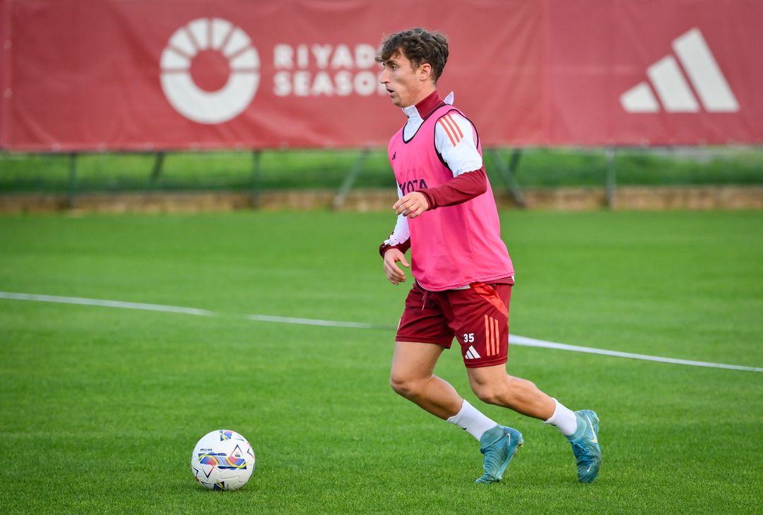 Trigoria, la rifinitura in vista della gara contro il Bologna – FOTO GALLERY - immagine 14