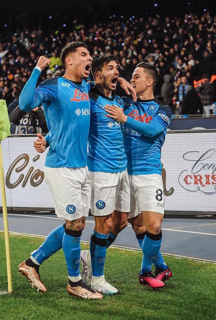 GALLERY Il Napoli celebra il 2023 con gli scatti più belli: un anno magico - immagine 7