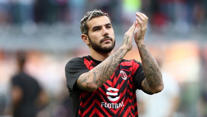 theo-hernandez-milan-saluto-messaggio-amore-lezione-valori-club-rispetto