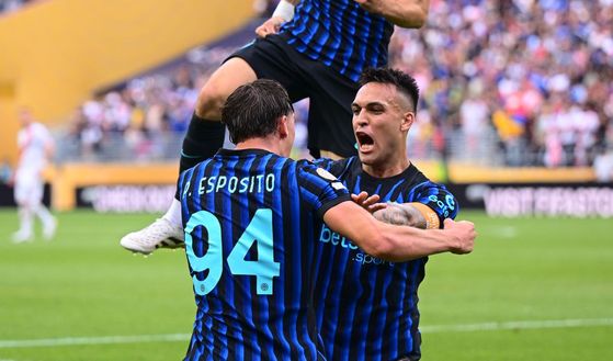 Ag Esposito: “Inter ha rifiutato 50 mln e scambio con Lookman! Certo che Chivu…”- immagine 3