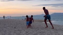 VIDEO / D’Ambrosio si allena anche in vacanza, partitella con i figli: “Pensava di riposarsi”