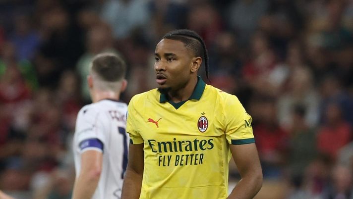 Milan, Nkunku e Gimenez: la sfida è partita? Al momento due situazioni opposte