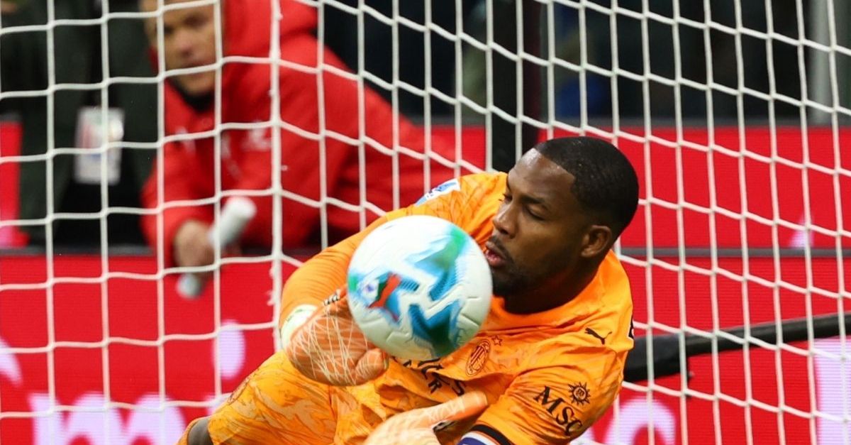 Calciomercato Milan, Pasotto: “Futuro Maignan? Tare ha messo sul taccuino questi due nomi”