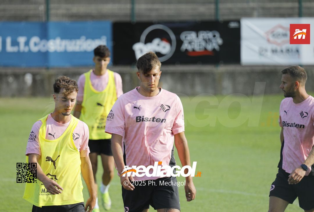 FOTO, l’occhio attento di Pippo Inzaghi al ritiro del Palermo - immagine 75