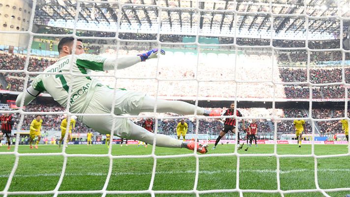 allegri-e-modric-decisi-palla-a-nkunku-come-e-lontano-il-balletto-dei-rigori-di-firenze