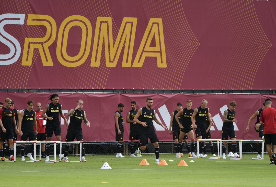Roma, l’allenamento a Trigoria a due giorni dal big match con il Milan – FOTO GALLERY - immagine 3