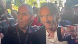 “Luka, Luka, Luka!”: il bagno di folla di Modric a Casa Milan