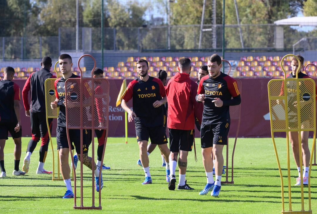 Roma, la rifinitura alla vigilia del match con lo Slavia – FOTO GALLERY - immagine 37