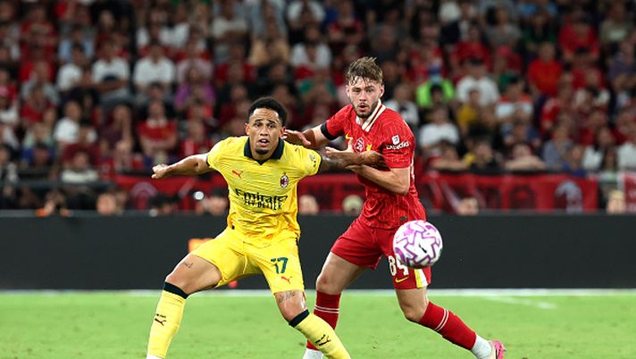 HONG KONG, CHINA - JULY 26: Conor Bradley of Liverpool competes for the ball with Noah Okafor of AC Milan during Pre-Season Friendly match between Liverpool FC and AC Milan at Kai Tak Sports Park on July 26, 2025 in Hong Kong, China.  (Photo by AC Milan/AC Milan via Getty Images)  Milan Leoni
