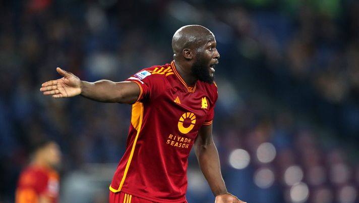 Roma-Milan, infortunio per Lukaku: problema al flessore. Entra Abraham - immagine 1