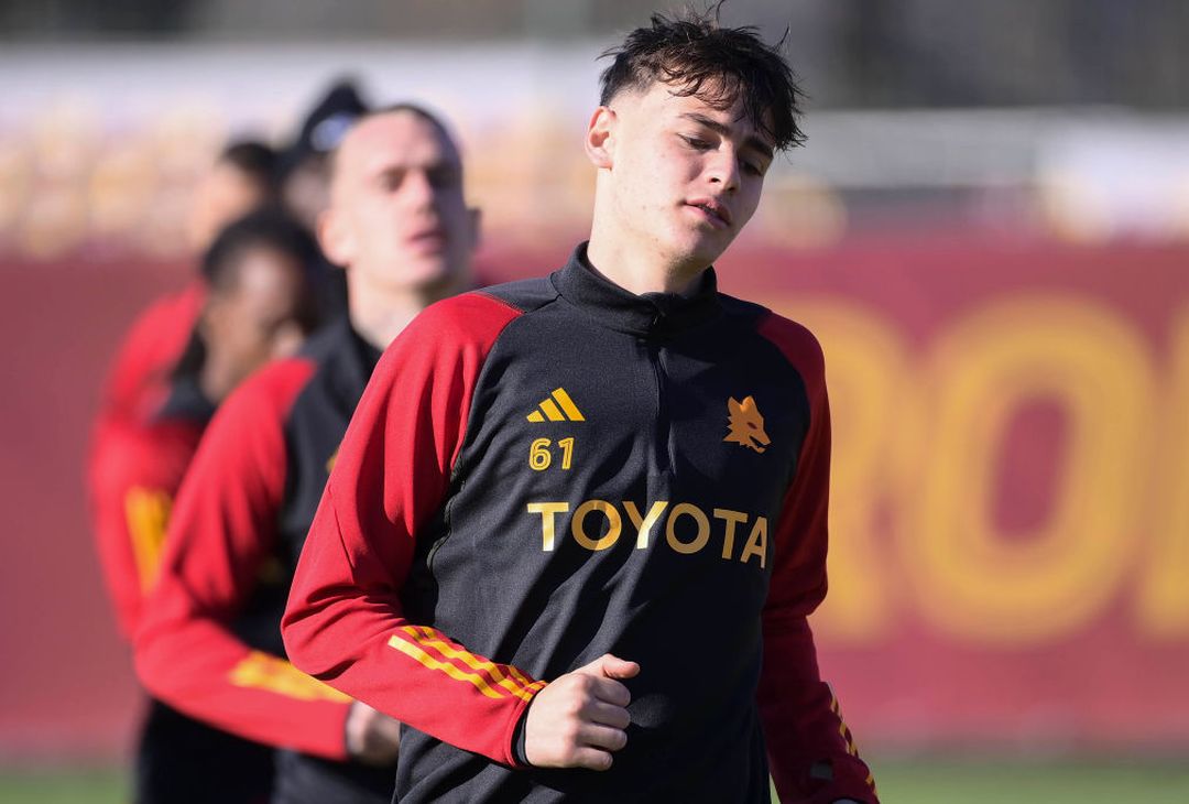 Roma, la ripresa degli allenamenti a Trigoria – FOTO GALLERY - immagine 28