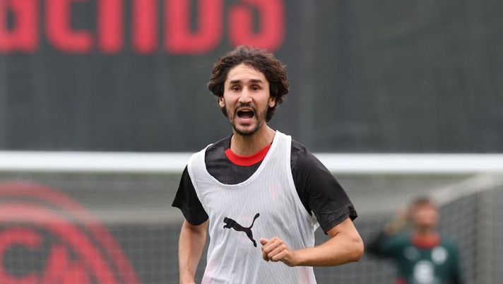 Calciomercato Milan, Adli: problema commissioni con l'Al Shabab. Le ultime